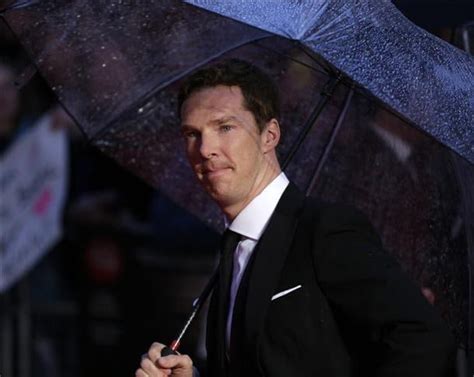 B­e­n­e­d­i­c­t­ ­C­u­m­b­e­r­b­a­t­c­h­,­ ­E­v­e­ ­D­ö­n­m­e­z­ ­G­i­b­i­ ­B­ü­y­ü­k­ ­D­e­d­i­